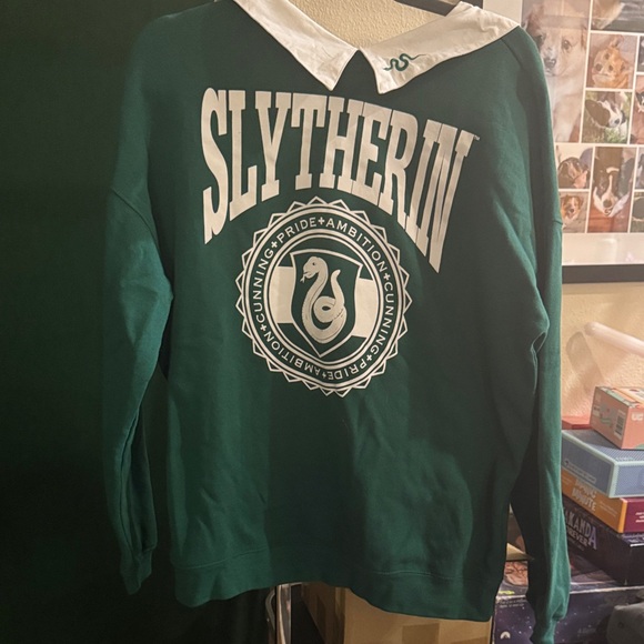 Slytherin Green Crewneck Sweater - Picture 1 of 3